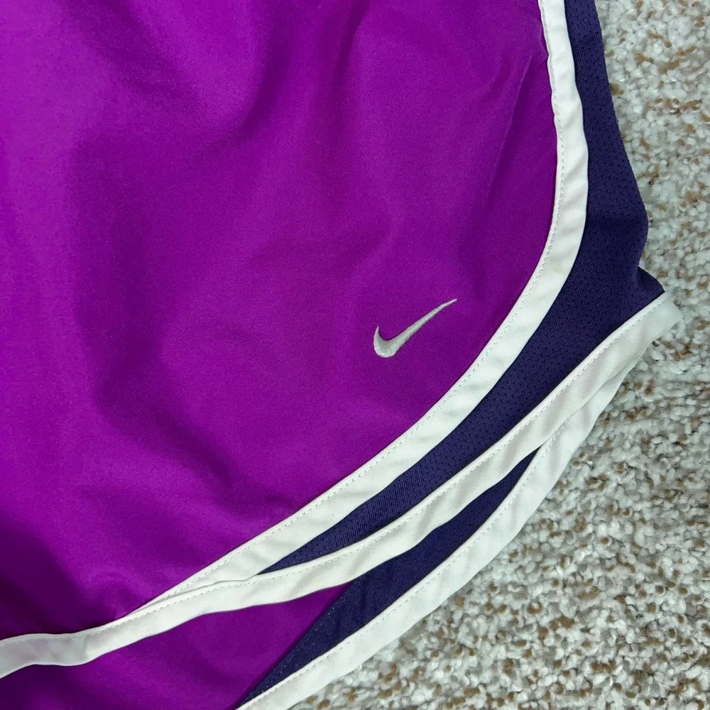Nike tempo shorts